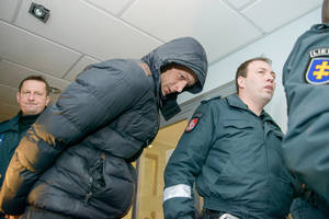 Sargo nužudymu Paluknyje įtariamas vaikinas teisiamas ir dėl kitų žiaurių nusikaltimų