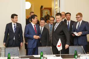 Japonija netrukus prisijungs prie NATO Kibernetinės gynybos kompetencijos centro veiklos 