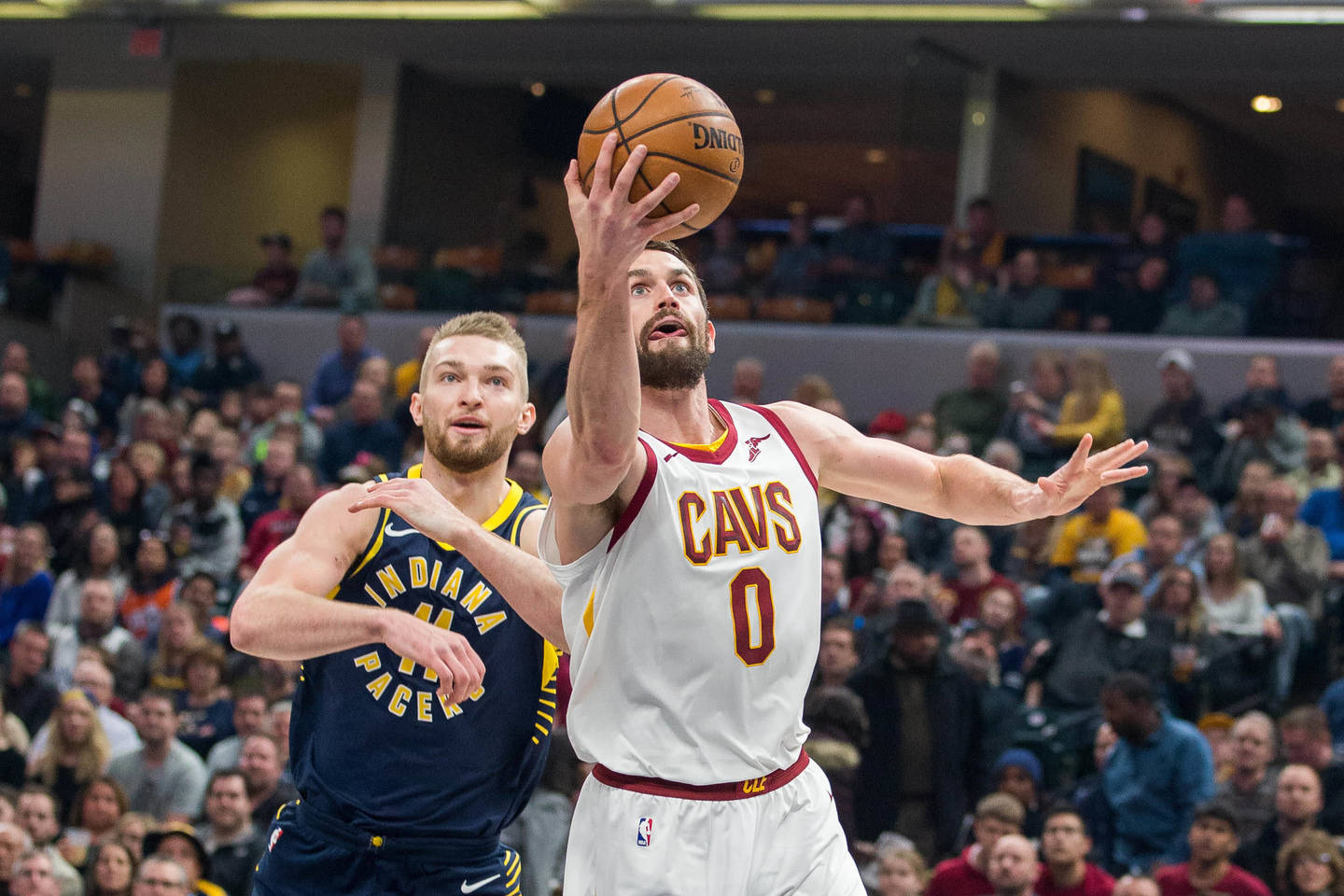 Domantas Sabonis ir Kevinas Love'as.