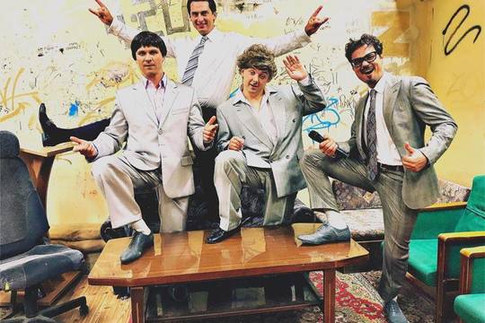 Išvyskite, kaip žymūs lietuvių aktoriai akimirksniu atjaunėjo 20 metų (video)