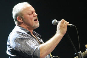 Albumo apžvalga. Gytis Paškevičius „Akimirka. Gyvenimas. Istorija“