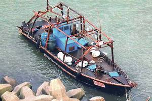 Į Japonijos pakrantę išmestame laive aptikti aštuoni lavonai