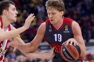 Eurolygoje sužibėjo Mindaugas Kuzminskas – padėjo „Olimpia“ galiausiai laimėti