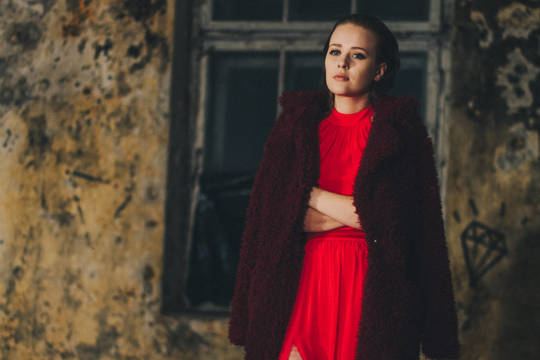 Dainininkė Otreya pristato naują klipą: „Vien tai prisiminus šiurpsta oda“ 