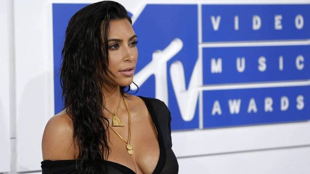 Kim Kardashian West savo testamentą papildė nauju kurioziniu punktu