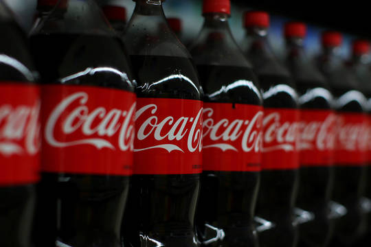 Gėrimų pramonės milžinė „Coca-Cola“ užsimojo įgyvendinti naują ekologijos planą