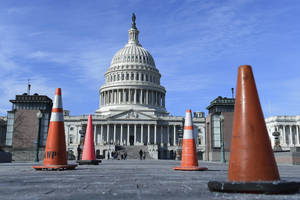 Tokio akibrokšto nebuvo jau seniai: ką reiškia JAV vyriausybės uždarymas?