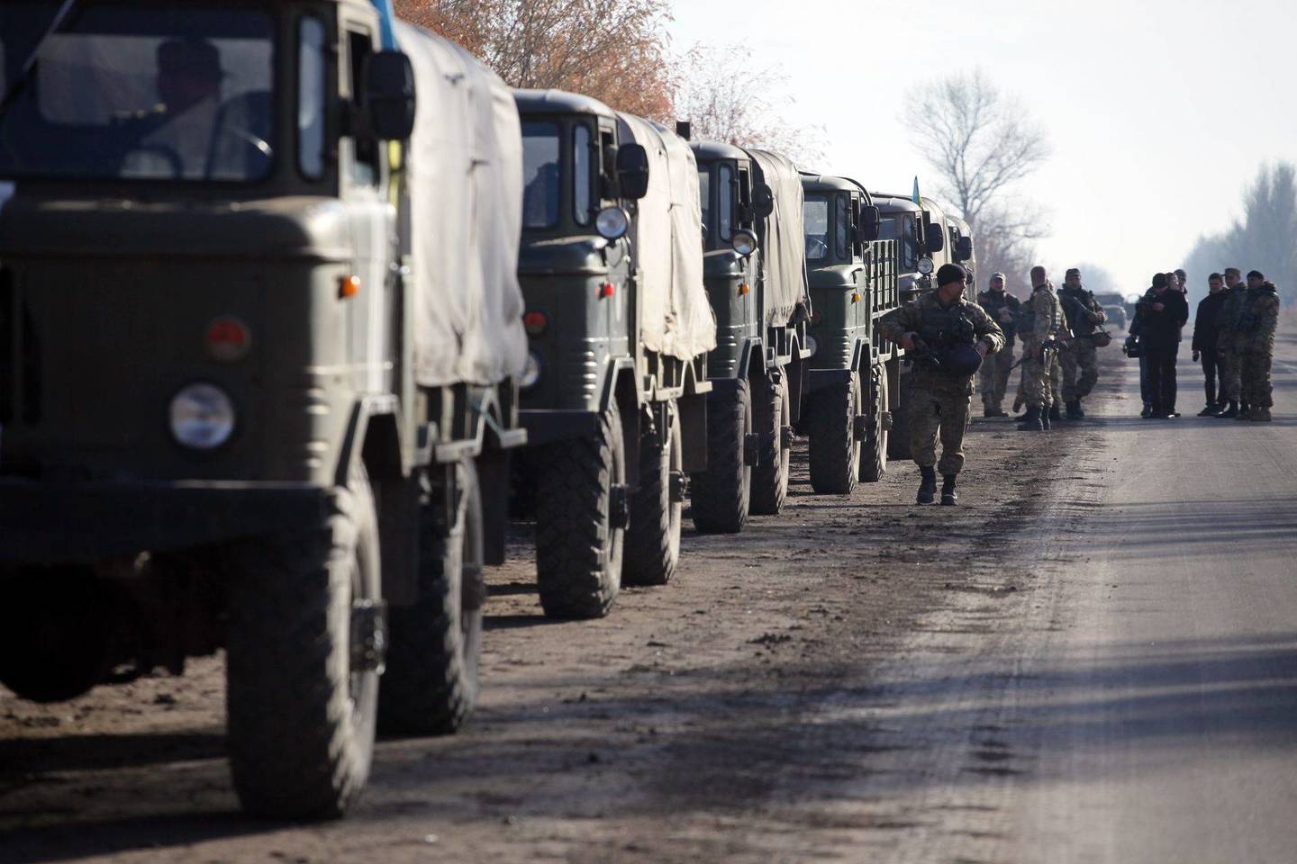 Separatistų kontroliuojamose Donetsko regiono dalyse ryšio ir toliau nėra.