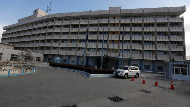 Viename didžiausių Kabulo viešbučių – ginkluotų vyrų ataka