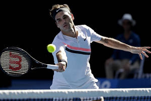 Roger Federeris taikosi į jubiliejinį titulą: pateko į „Australian Open“ ketvirtfinalį