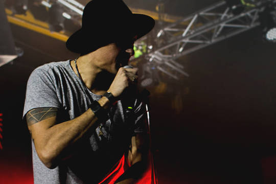 Pamatykite: reperis Medonas pristato klipą su žinomo spektaklio aktoriais