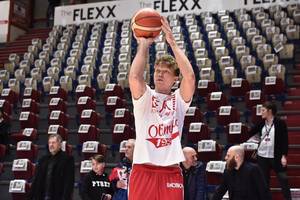 Įspūdingas M. Kuzminsko dėjimas išplėšė pergalę Milanui