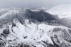 Japonijoje per ugnikalnio išsiveržimą nukentėjo 15 žmonių