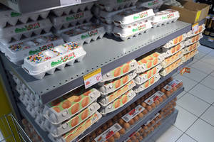 Dauguma pirkėjų renkasi kiaušinius, kurių purtosi net prekybos tinklai