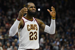 LeBronas Jamesas džiaugėsi pasiekimu, bet „Cavaliers“ jam sugadino šventę