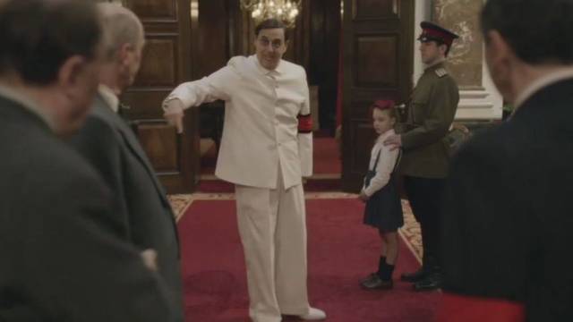 Rusija atšaukė leidimą rodyti britų komediją „Stalino mirtis“