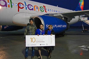 „Small Planet Airlines” perkopė 10 mln. keleivių ribą