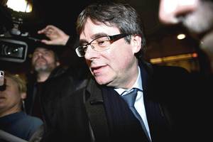Madridas pradėjo Carleso Puigdemont'o paieškos šou: knaisiojasi net kanalizacijoje