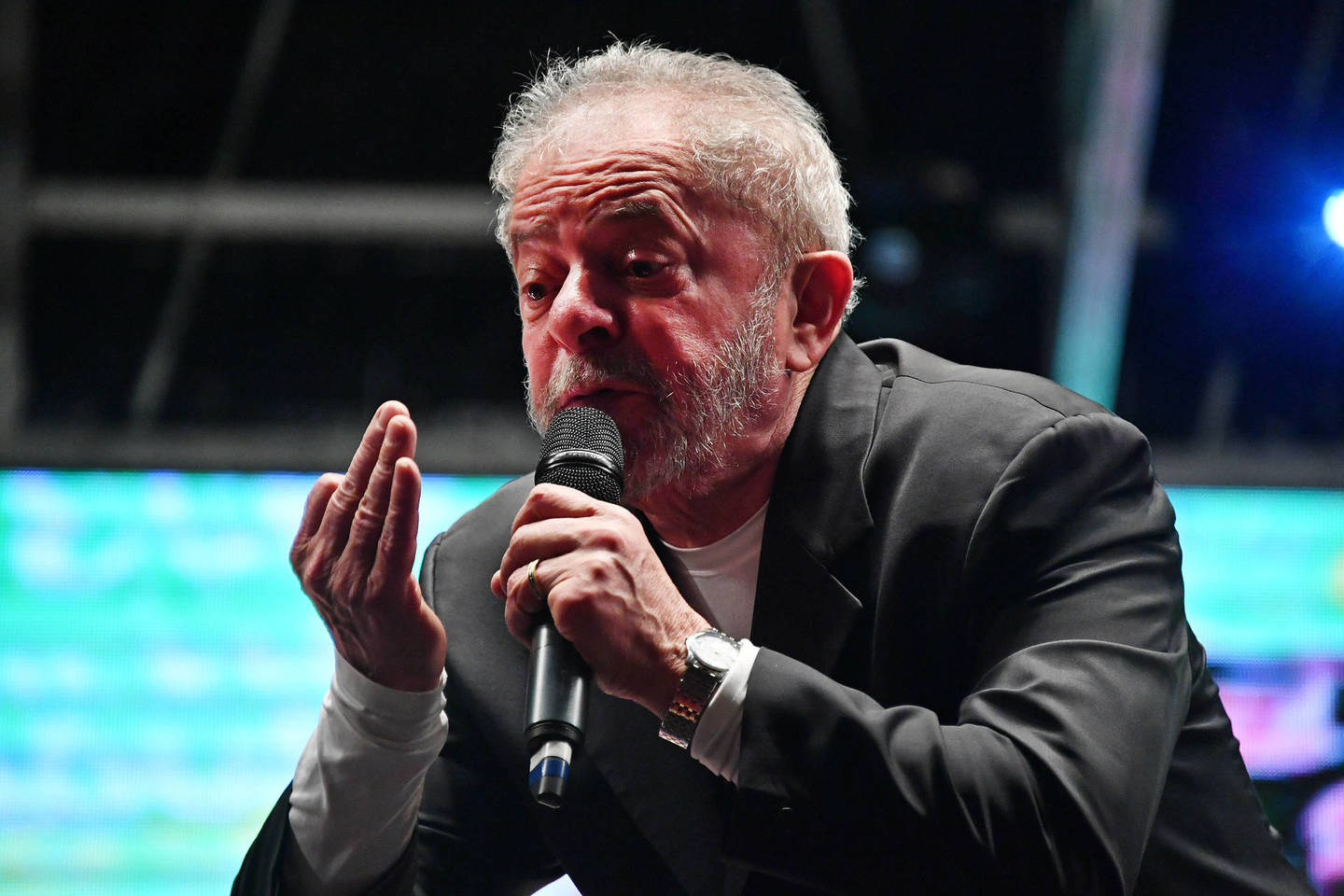 Buvusiam Brazilijos prezidentui Luizui Inacio Lula da Silva bus pateikti kaltinimai.