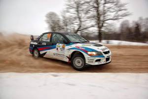 Vytautas Švedas ralio sezoną pradeda senu automobiliu