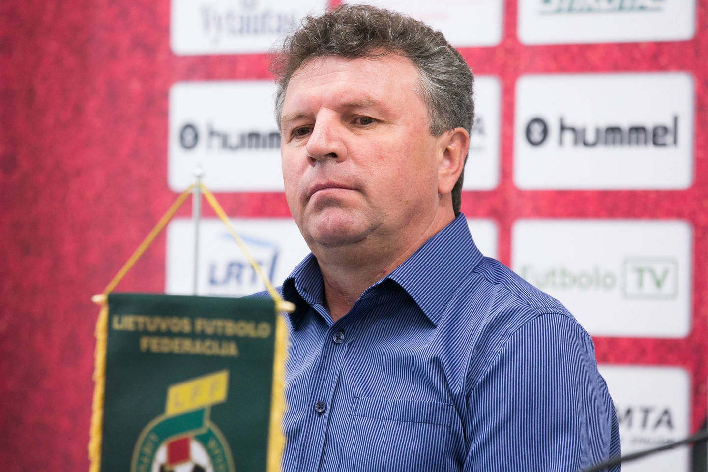 V.Čeburinas.