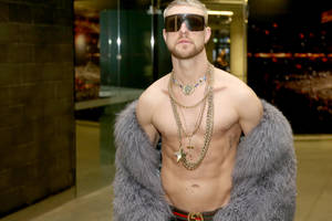 Pamatykite M.A.M.A. ceremonijos užkulisius: „reperė“ Jazzu ir detektyvas dėl Selo