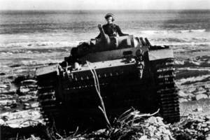 Hitlerį pasmaugė ir nematomi ginklai: dezinformacijos burbulas ir vaiduokliška armija