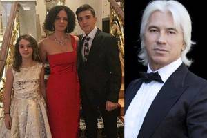 Smūgis Dmitrijaus Chvorostovskio gerbėjams: „Grammy“ statulėlė jam neskirta