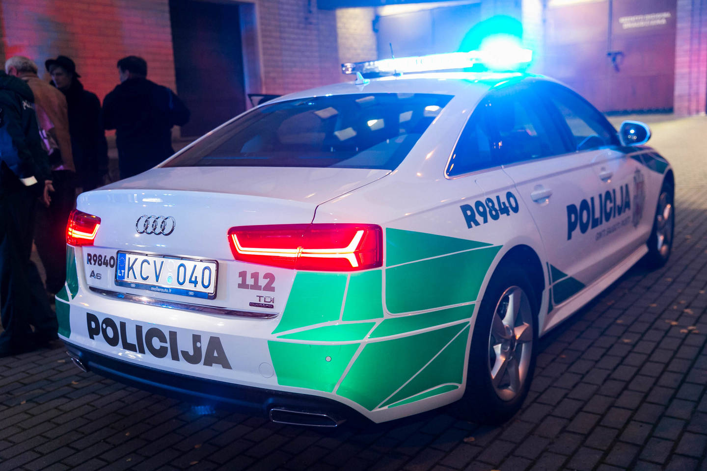 Policija