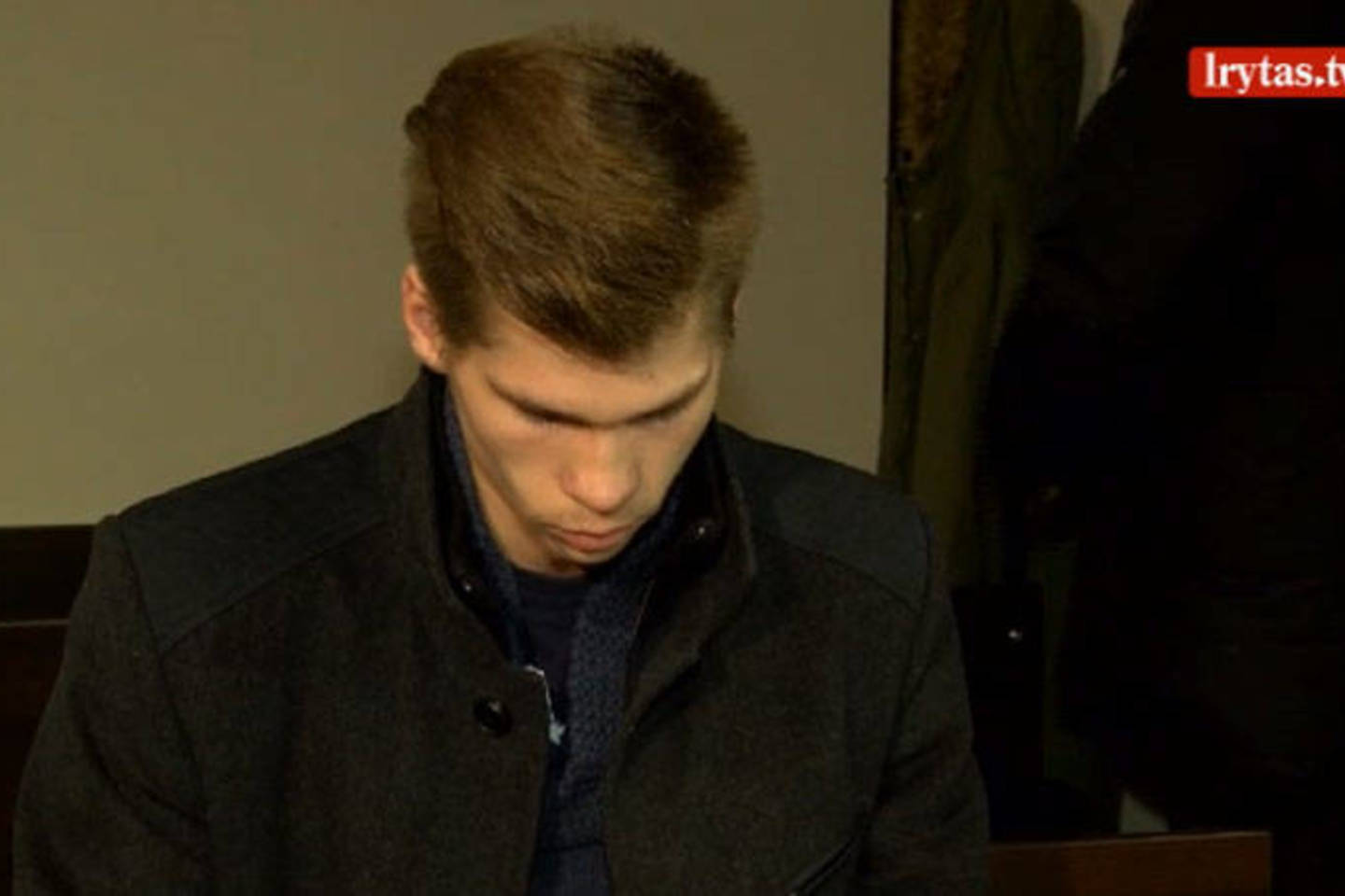 Mišką Neringoje padegęs 18-metis: nepriėmė į darbą, žiebtuvėlis buvo po ranka.