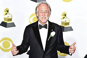 „Grammy“ apdovanojimai sukėlė feminisčių įtūžį