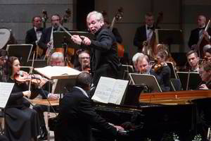 Lietuvos valstybiniam simfoniniam orkestrui pakluso Dangaus ir Žemės muzika