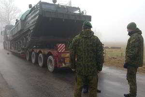 Šilutės rajone vis dar ekstremali situacija: potvynio zonoje budi kariai 