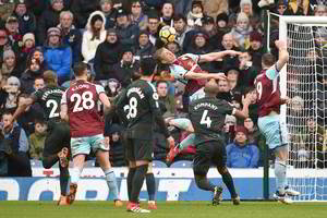 Anglijos lygos lyderis „Manchester City“ ir „Burnley“ išsiskyrė taikiai