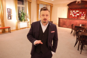 Aktorius Kirilas Glušajevas papasakojo apie vestuves su Gintare Latvėnaite