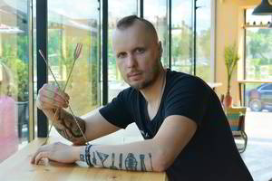 Veganiško verslo ėmęsis barmenas siekia pakeisti pasaulį