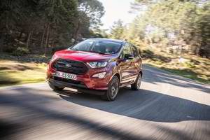 „Ford“ atnaujino mažąjį miesto visureigį „EcoSport“