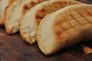 Kepsninėje kepti čeburekai. Kepsiu dar 