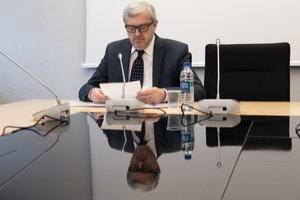 A. Siaurusevičiui – klausimas iš A. Širinskienės apie jo gaunamą algą