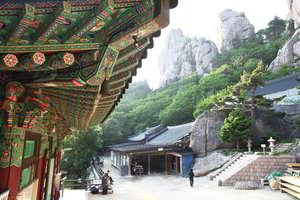 Išskirtinis reportažas: Pietų Korėjoje šamanai pašventina net ir technologijas