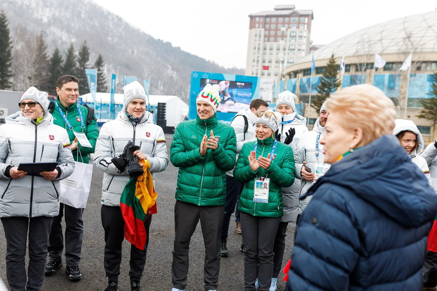 D.Grybauskaitė Pjongčango olimpiniame kaimelyje aplankė Lietuvos sportininkus ir delegaciją.<br> V.Dranginio nuotr.