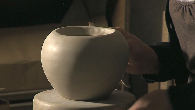 Keramikė Elena Aleksejeva: „Net kai ilsiesi, vis tiek galvoji apie darbą“