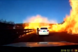 Šiurpą keliantis vaizdas: greitkelis per keletą akimirkų virto tikru pragaru