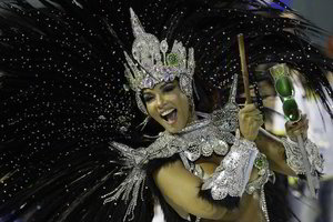 Ekstravagantiškame Rio de Žaneiro karnavale įsipynė ir politika