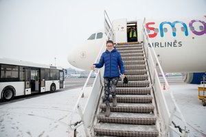 Gripas smogė ir lietuviškai oro bendrovei: teko suktis iš padėties