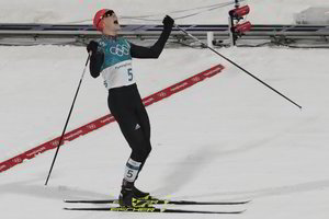 Vokiečiams – dar vienas auksas: triumfavo šuolių su slidėmis meistras