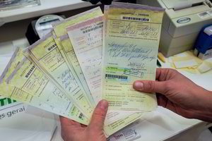 Skandalas: brangūs vaistai kompensuojamieji, bet medikams neleidžia jų skirti?