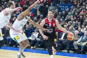 Lietuvos ryto“ žaidėjas C. Krameris savaitgalį galės žaisti,dėl T. Petersono – nežinia