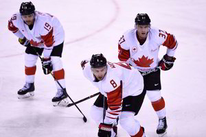 Kanados ledo ritulininkai pergalingai pradėjo olimpiadą