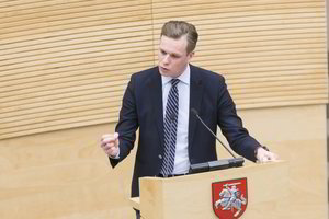 Gabrielius Landsbergis apie senelio sveikatą ir „ūsuotųjų bebrų“ sistemą